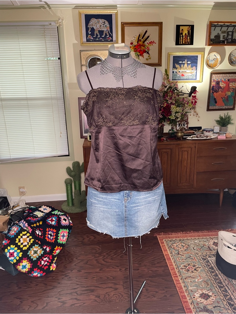 New York & Company Brown Satin Camisole with Gold Embroidery - Picture 2 of 6